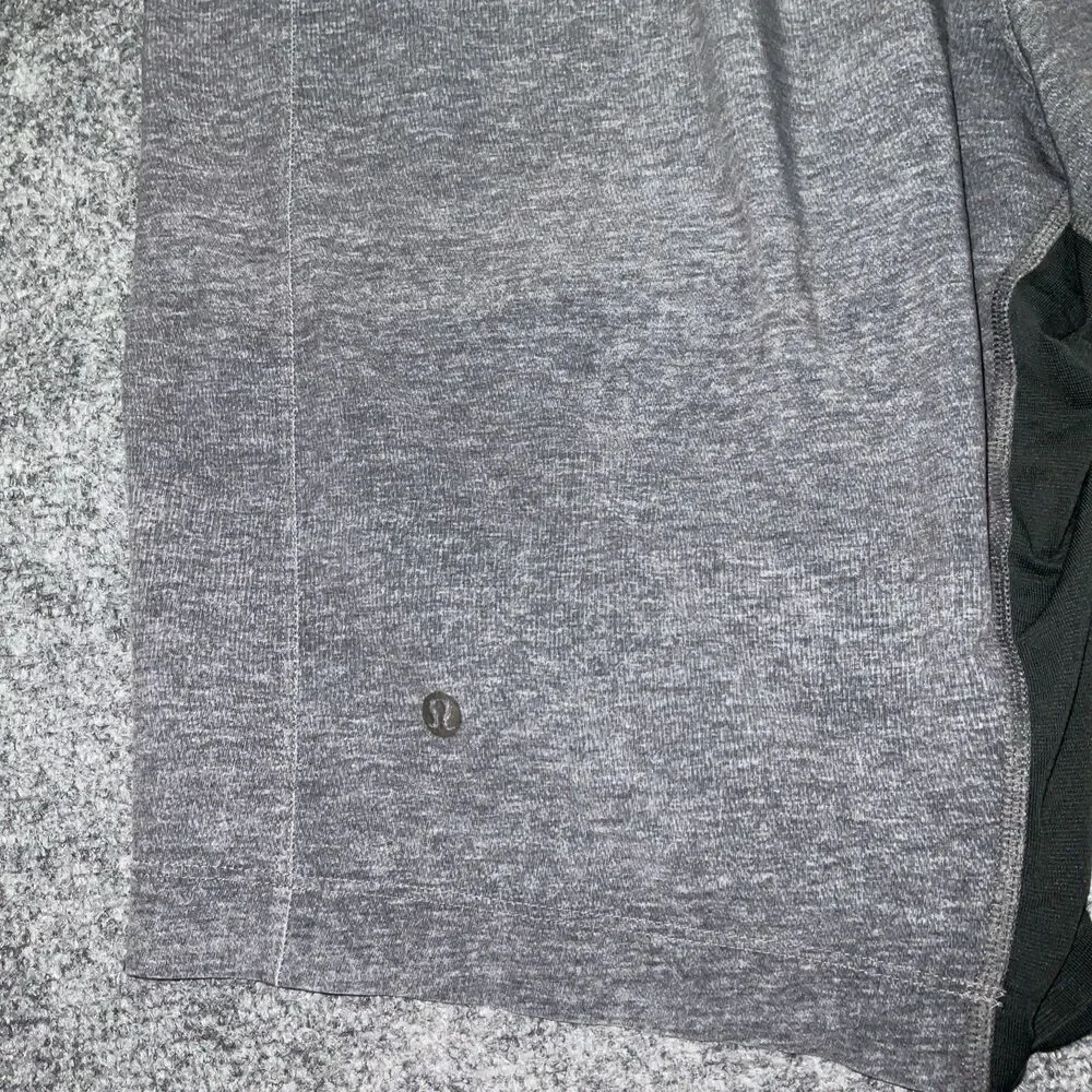 Lululemon Shorts Mens Size S Gray THE Short Casual Active Lounge